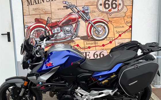 Gebrauchtmotorrad BMW F 900 R - Bild 3