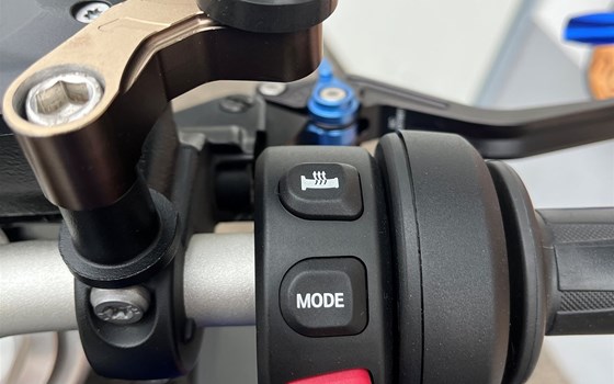 Gebrauchtmotorrad BMW F 900 R - Bild 6