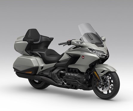 Neumotorrad Honda GL 1800 Goldwing Tour DCT
