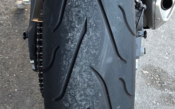 Gebrauchtmotorrad Triumph Street Triple - Bild 8