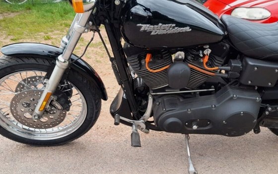 Gebrauchtmotorrad Harley-Davidson Dyna Super Glide FXD - Bild 3