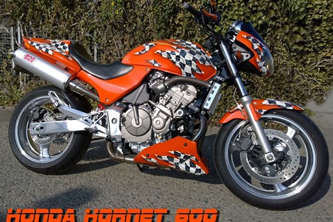 Top 5 der LowBudget-Nakedbikes