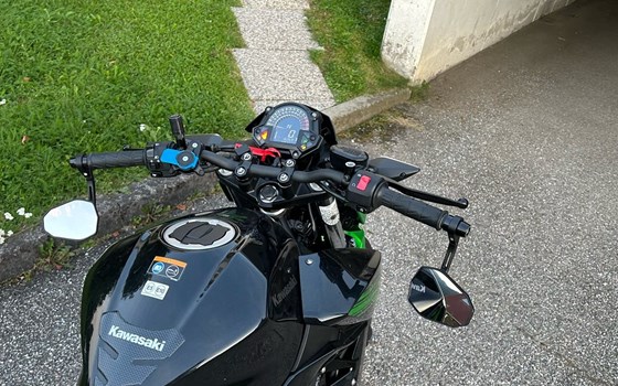 Gebrauchtmotorrad Kawasaki Z 400 - Bild 11