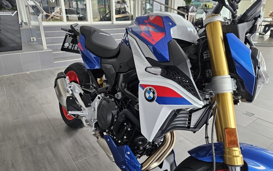 Neufahrzeug BMW F 900 R - Bild 7