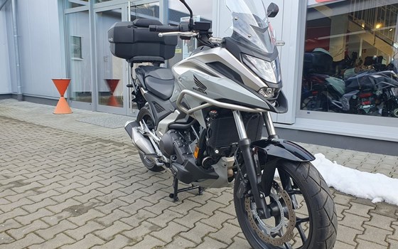 Gebrauchtmotorrad Honda NC750X DCT - Bild 3