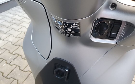 Neufahrzeug Honda SH350i - Bild 13