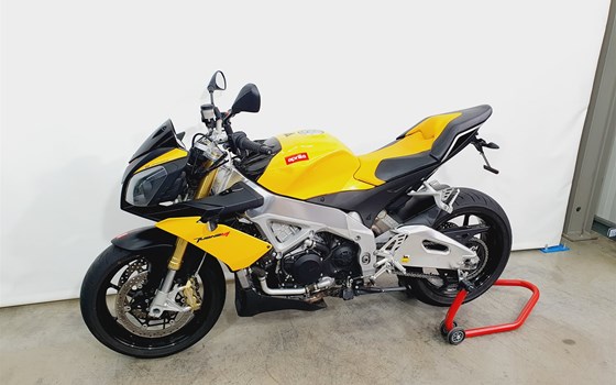 Gebrauchtmotorrad Aprilia Tuono V4 R APRC - Bild 6