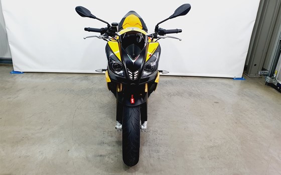 Gebrauchtmotorrad Aprilia Tuono V4 R APRC - Bild 8