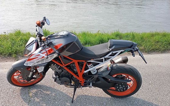 Gebrauchtmotorrad KTM 1290 Super Duke R - Bild 1