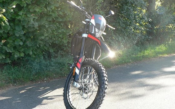Neufahrzeug Aprilia RX 125 - Bild 1