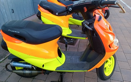 Gebrauchtmotorrad Piaggio Zip H2O - Bild 2