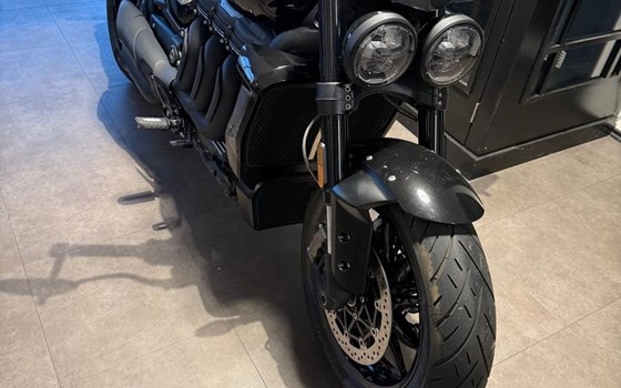 Gebrauchtmotorrad Triumph Rocket 3 Storm R - Bild 2