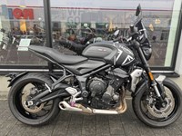 Gebrauchtmotorrad Triumph Trident 660