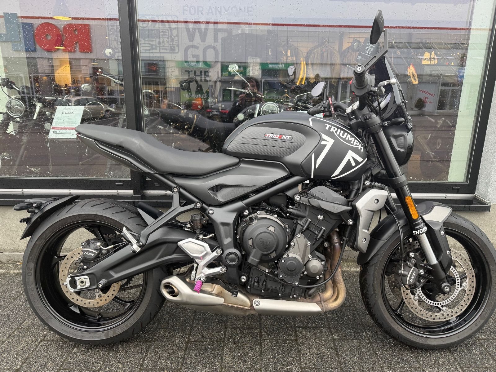 Triumph Trident 660