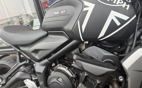 Gebrauchtmotorrad Triumph Trident 660 - Bild 3
