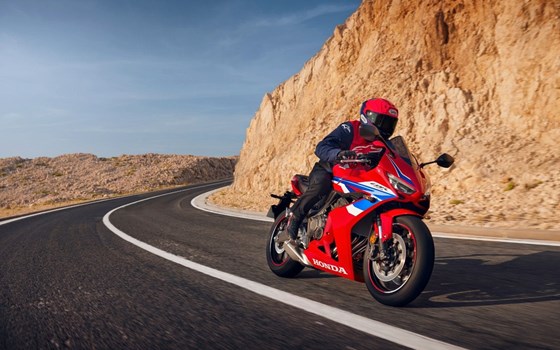 Gebrauchtmotorrad Honda CBR650R E-Clutch - Bild 6