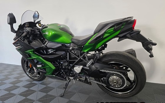 Gebrauchtmotorrad Kawasaki Ninja H2 SX SE - Bild 3