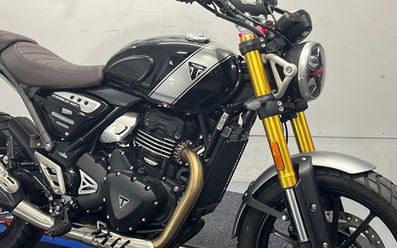 Gebrauchtmotorrad Triumph Scrambler 400 X - Bild 12