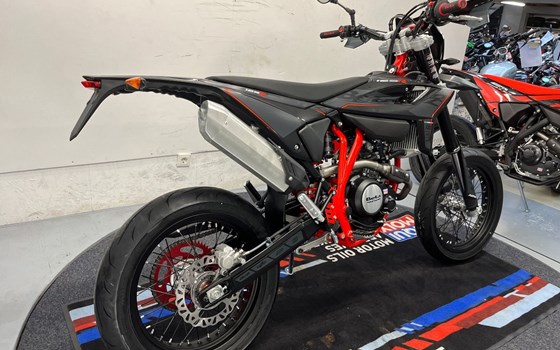 Neufahrzeug Beta RR 125 4T SM - Bild 10