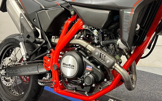 Neufahrzeug Beta RR 125 4T SM - Bild 14