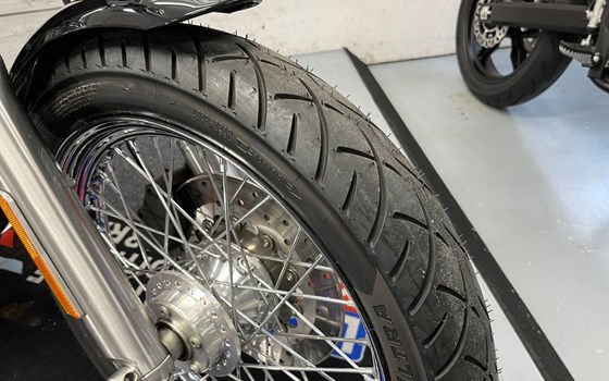 Gebrauchtmotorrad Harley-Davidson Dyna Street Bob FXDB - Bild 17