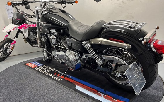 Gebrauchtmotorrad Harley-Davidson Dyna Street Bob FXDB - Bild 3