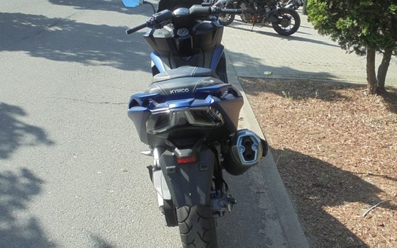 Gebrauchtmotorrad Kymco AK 550i ABS - Bild 5