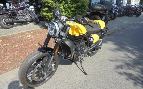 Gebrauchtmotorrad Ducati Scrambler Full Throttle - Bild 9