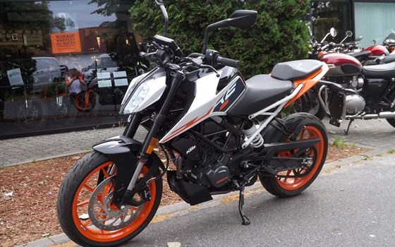Gebrauchtmotorrad KTM 125 Duke - Bild 5