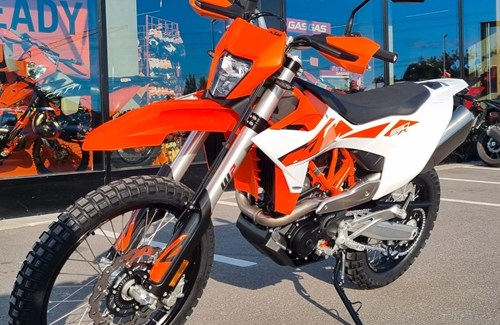 Neumotorrad KTM 690 Enduro R