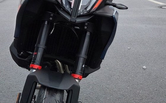 Neufahrzeug KTM 890 SMT - Bild 3