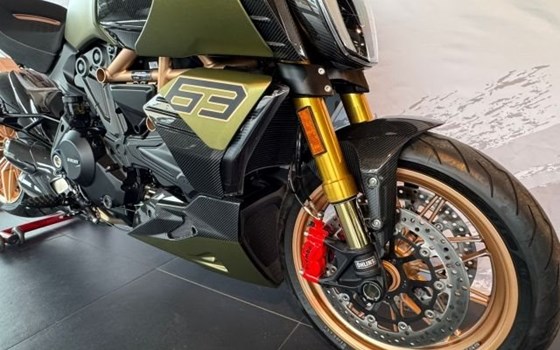 Gebrauchtmotorrad Ducati Diavel 1260 Lamborghini - Bild 5