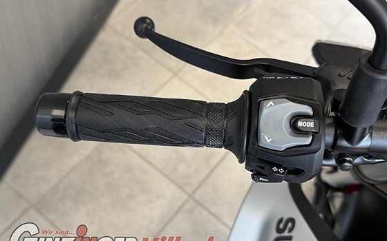 Neufahrzeug Suzuki GSX-8S - Bild 11