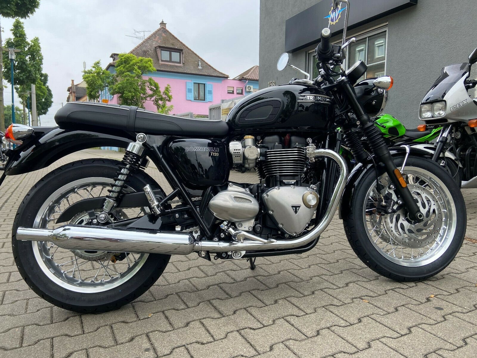 Triumph Bonneville T120