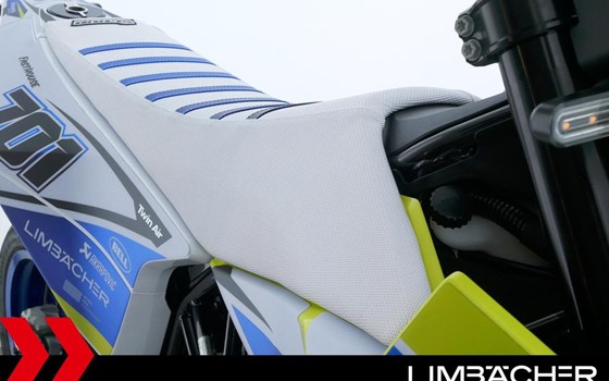 Neufahrzeug Husqvarna 701 Supermoto - Bild 21