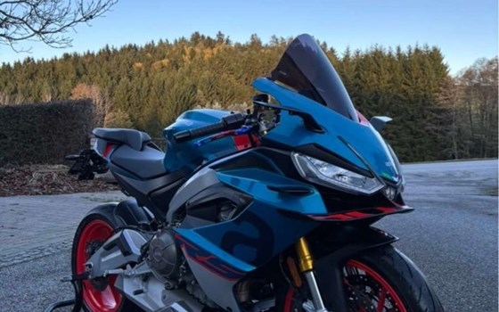 Gebrauchtmotorrad Aprilia RS 660 - Bild 1