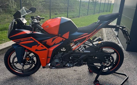 Gebrauchtmotorrad KTM RC 390 - Bild 9
