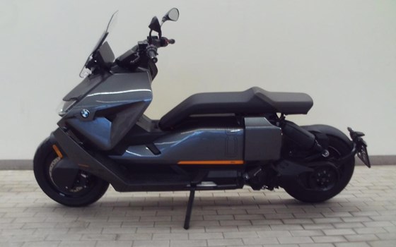 Gebrauchtmotorrad BMW CE 04 - Bild 5