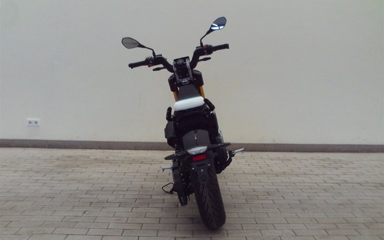 Neufahrzeug BMW CE 02 4kW - Bild 8