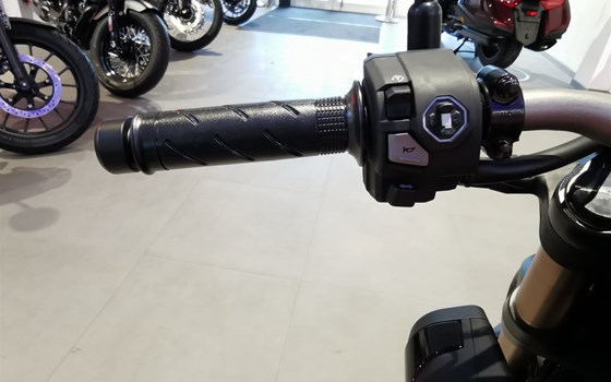 Neufahrzeug Honda CB650R - Bild 10