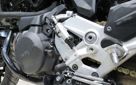 Gebrauchtmotorrad BMW F 900 R - Bild 13