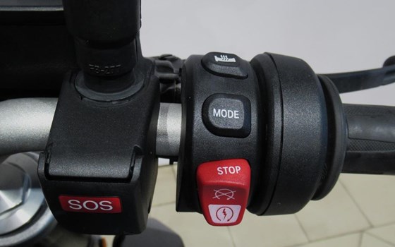 Gebrauchtmotorrad BMW F 900 R - Bild 9