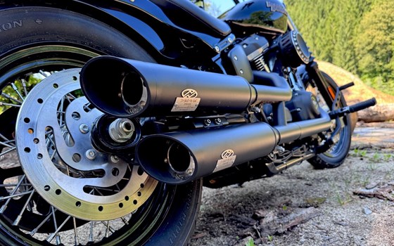 Gebrauchtmotorrad Harley-Davidson Softail Street Bob FXBB - Bild 3