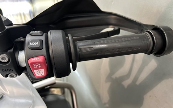 Gebrauchtmotorrad BMW R 1200 GS Adventure - Bild 9