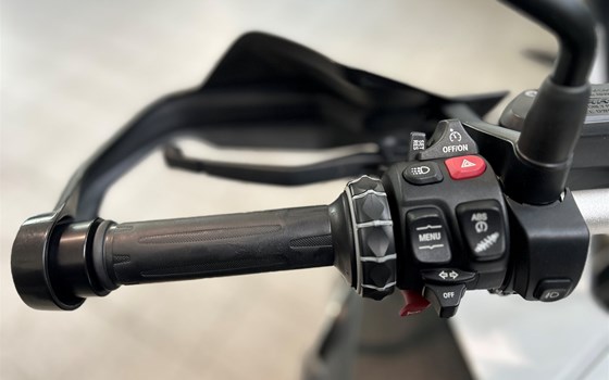 Gebrauchtmotorrad BMW R 1200 GS Adventure - Bild 8