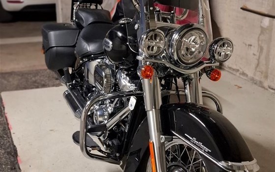 Gebrauchtmotorrad Harley-Davidson Softail Heritage Classic 114 FLHCS - Bild 4