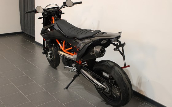 Gebrauchtmotorrad KTM 690 SMC R - Bild 7