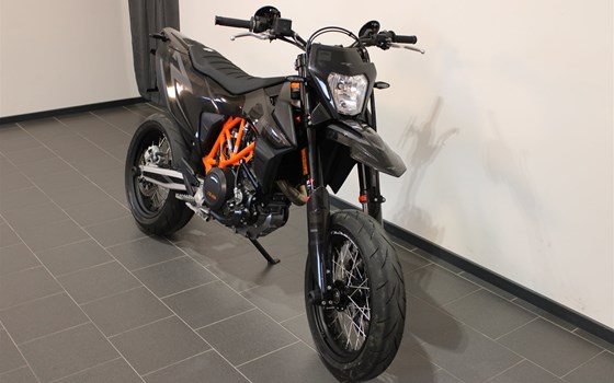 Gebrauchtmotorrad KTM 690 SMC R - Bild 4