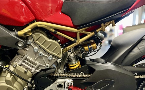 Gebrauchtmotorrad Ducati Streetfighter V4 S - Bild 12
