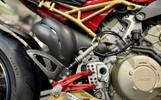 Gebrauchtmotorrad Ducati Streetfighter V4 S - Bild 13